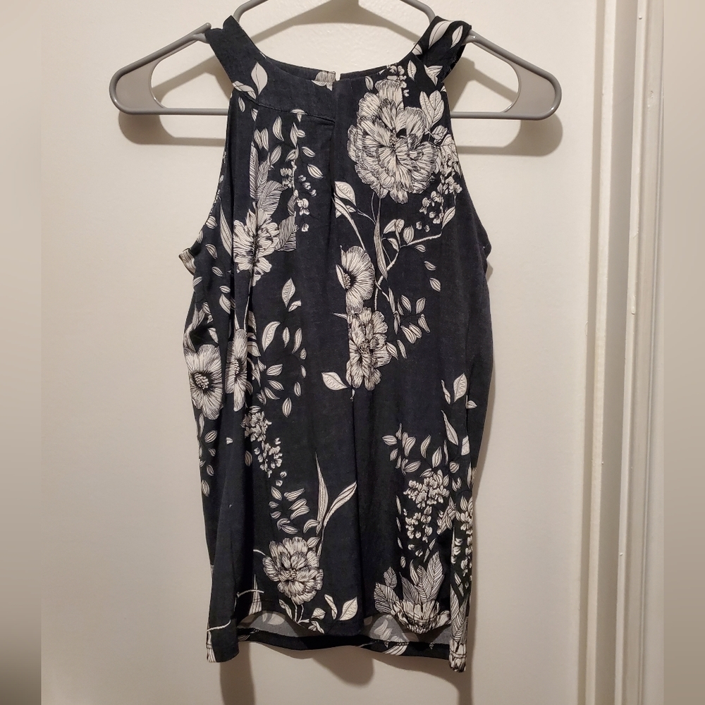 International concepts black and white patterned blouse